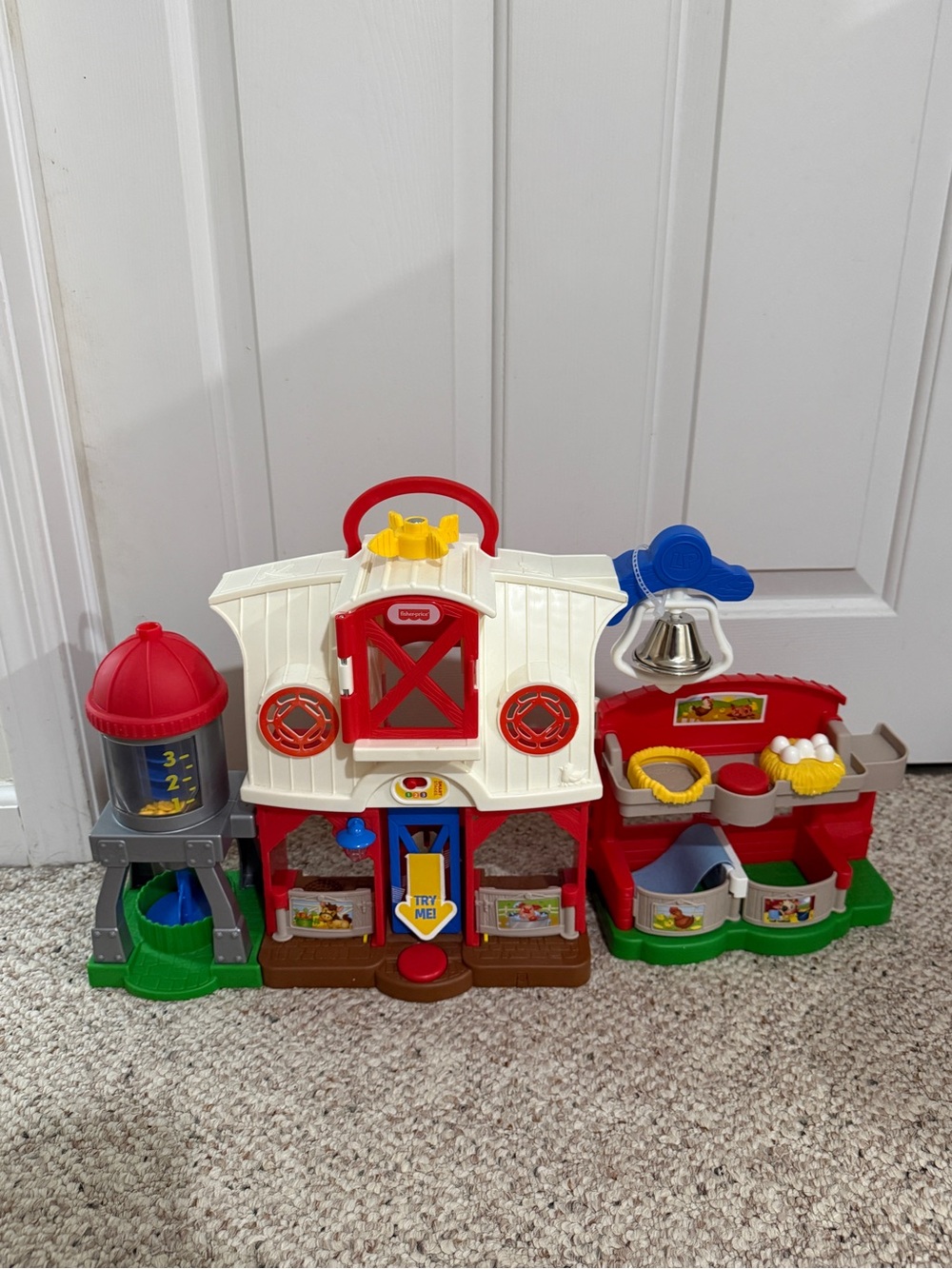 Fisher-Price Red and White Play Barn with Bell - Kids Toy-New - Picture 4 of 4